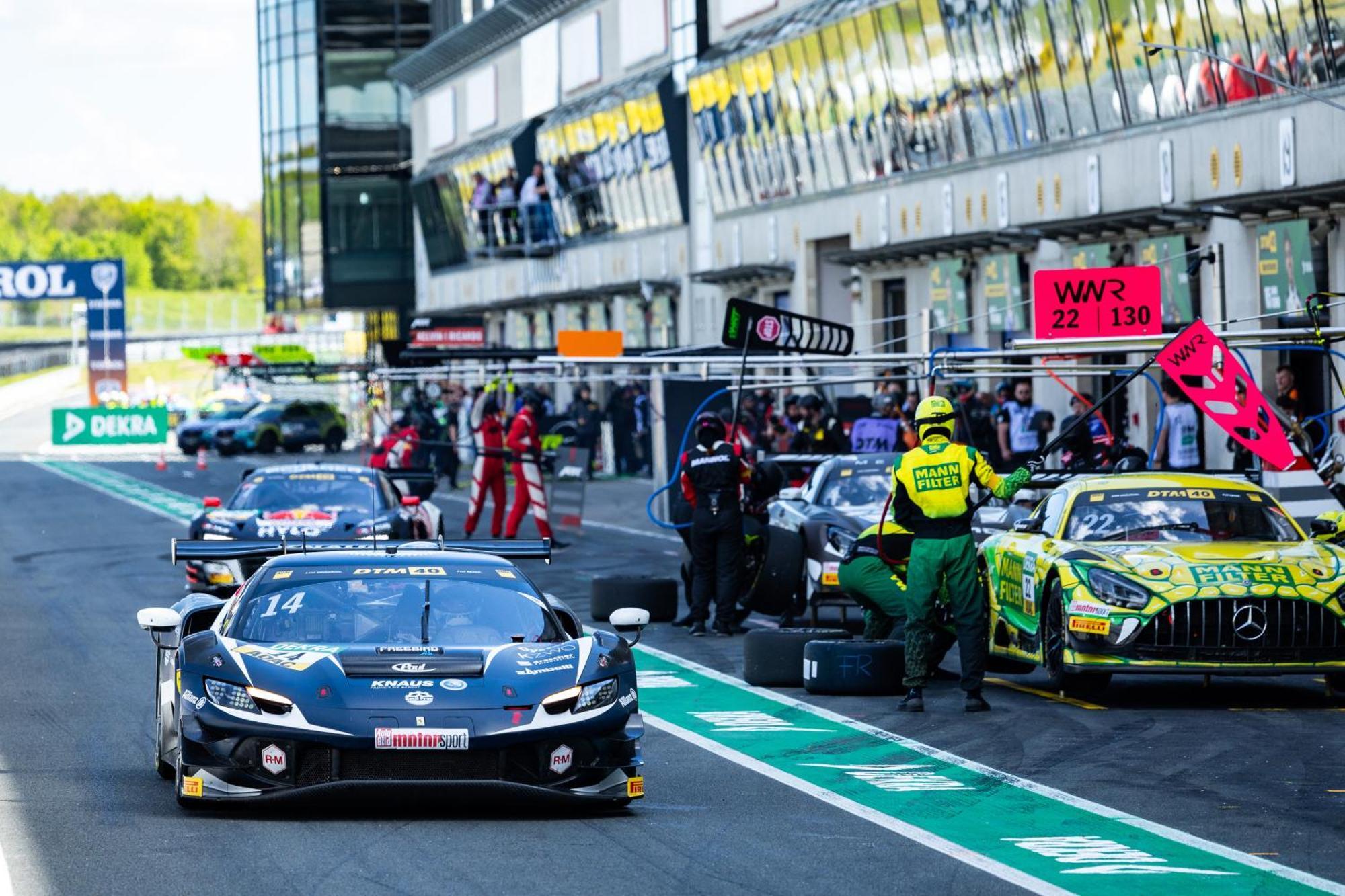 Hotel Motorsport Arena Oschersleben Kültér fotó