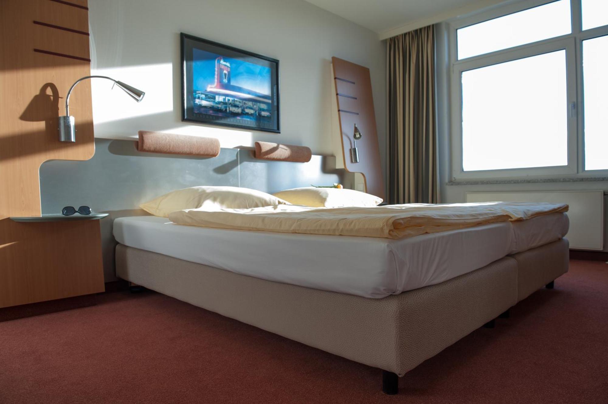 Hotel Motorsport Arena Oschersleben Kültér fotó
